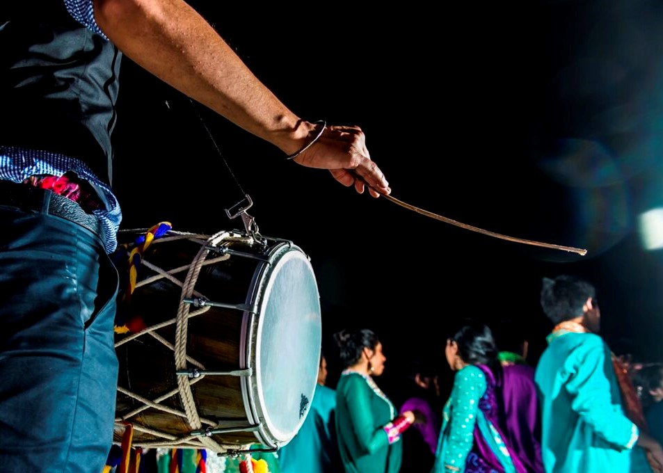 Outspoken Visions - Dhol player at an Indian wedding